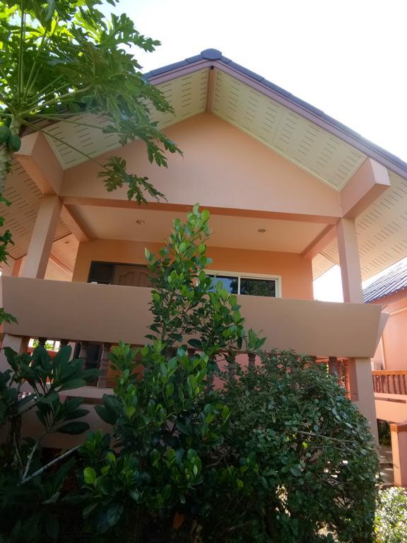 Baan Mek Lom Hotell Khao Lak Exteriör bild