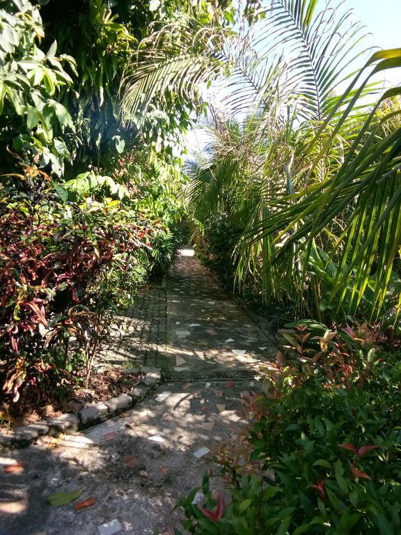 Baan Mek Lom Hotell Khao Lak Exteriör bild