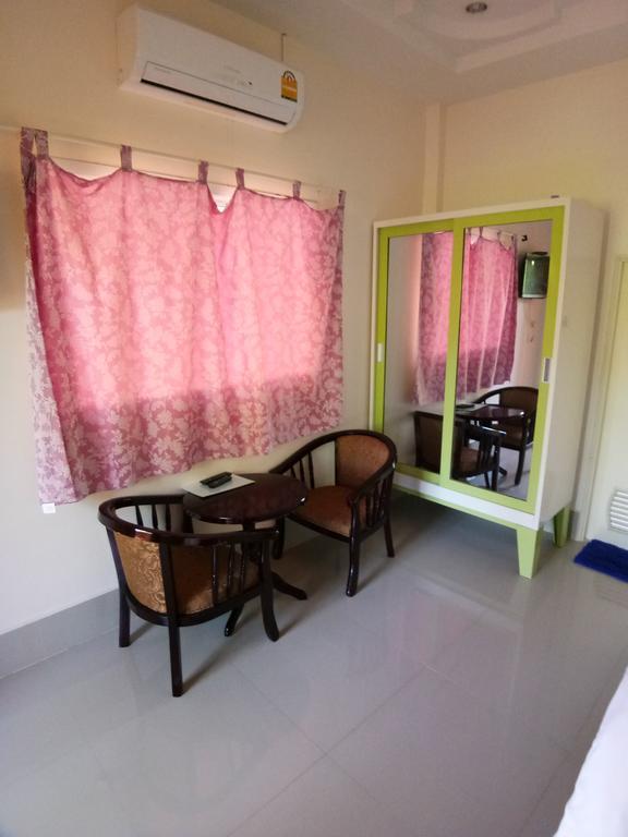 Baan Mek Lom Hotell Khao Lak Exteriör bild