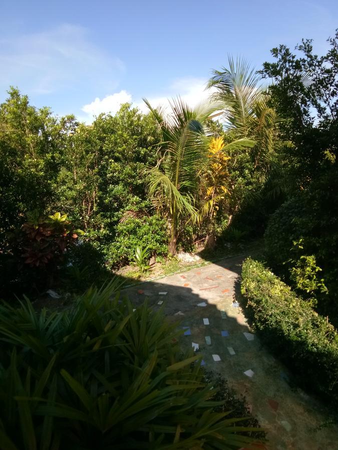 Baan Mek Lom Hotell Khao Lak Exteriör bild